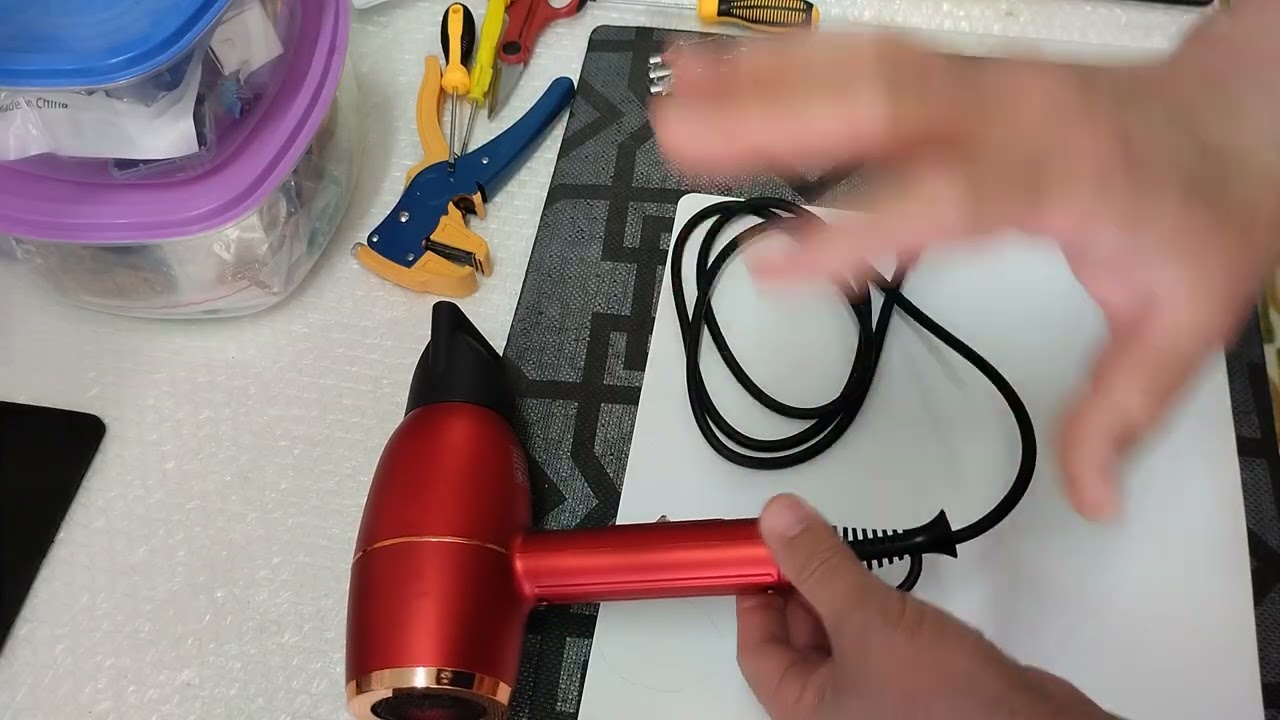Tutorial: Come Sostituire Una Spina (Siemens) Guasta Di Un Fono