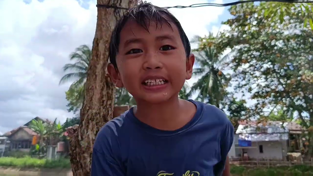 Keseruan WeekEnd Ali dan Amar