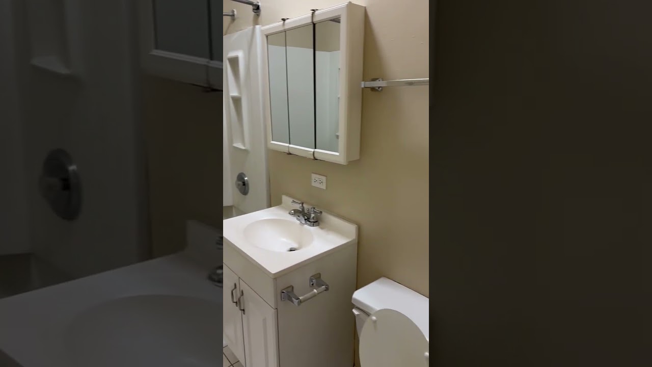 The Flamingo Apartments - Two Bedroom #1106