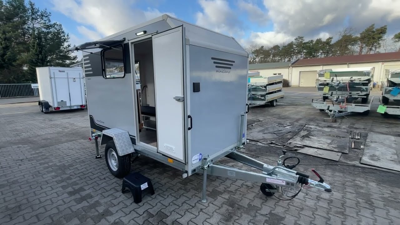 Everest MiniCamp 1300 kg 300x150x180cm Betten Küche Solar Akku Autark Decor Stützen Bike Zurrpunkte
