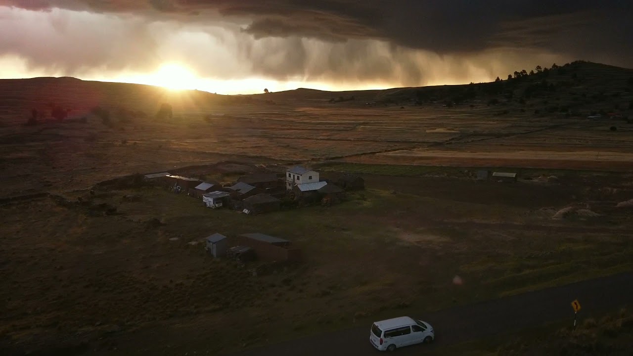 Epic footage heading to and returning from Sillustani, Puno. Grupo de Ludo & Purikuy  - 10/05/2021