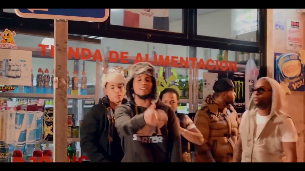 Lolo En El Microfono - Música Negra (Official Video)