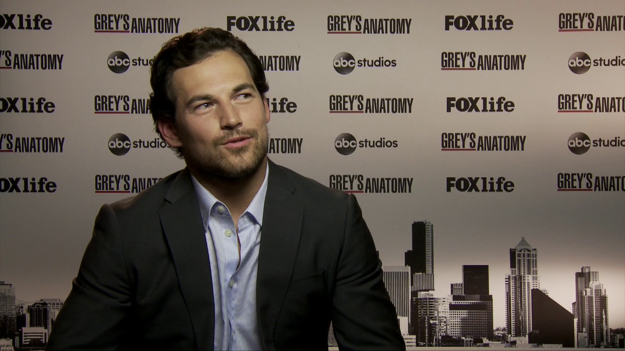 Intervista con Giacomo Gianniotti