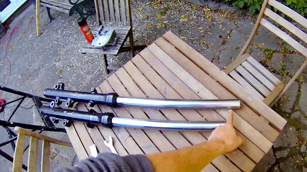 Cafe Racer Build Part 5, How to shorten Front Forks, 78 Suzuki GS550