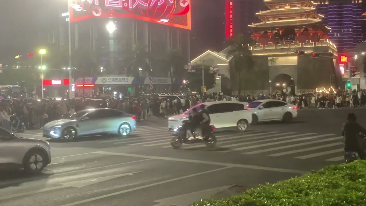 ngày 21 tháng 2, 2026