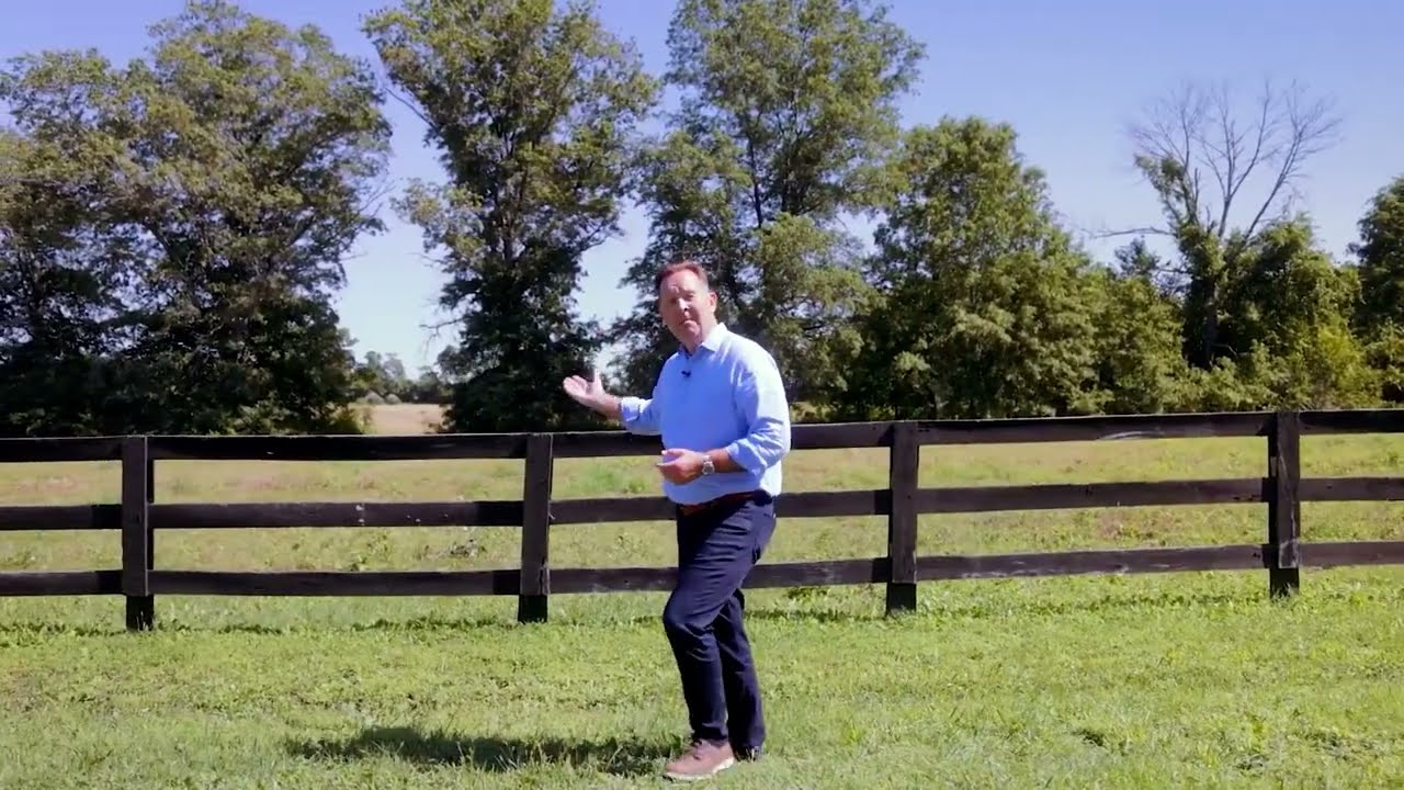 Land for Sale in Bluemont Virginia - 27.61 acres on Calumet Lane