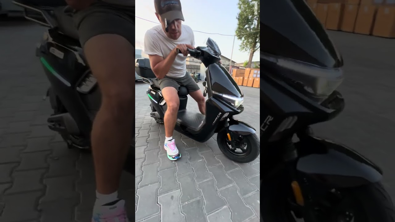 Сборка/ обзор/ скорость  Crosser CR15, мягкий комфортный на каждый день электроскутер.