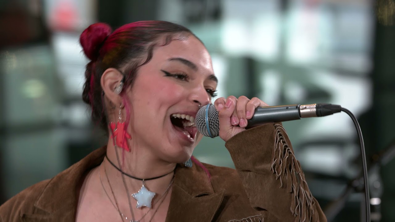 Ambar Lucid - The Door (Live on KEXP)