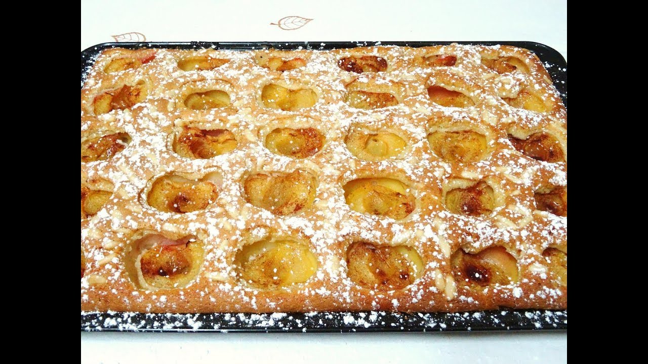 Coca de albaricoques (Coca de San Juan). Toni Costa