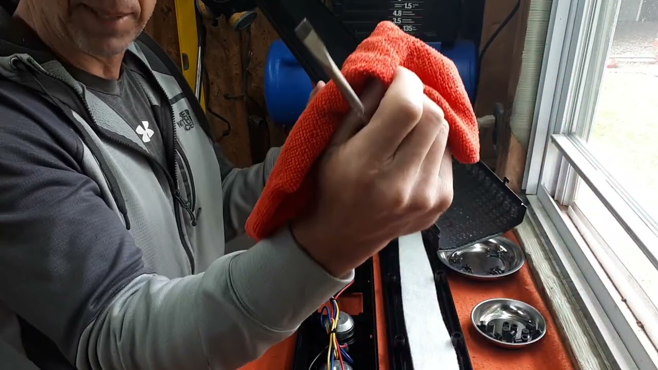 H&K Polar 10 tweeter blown!