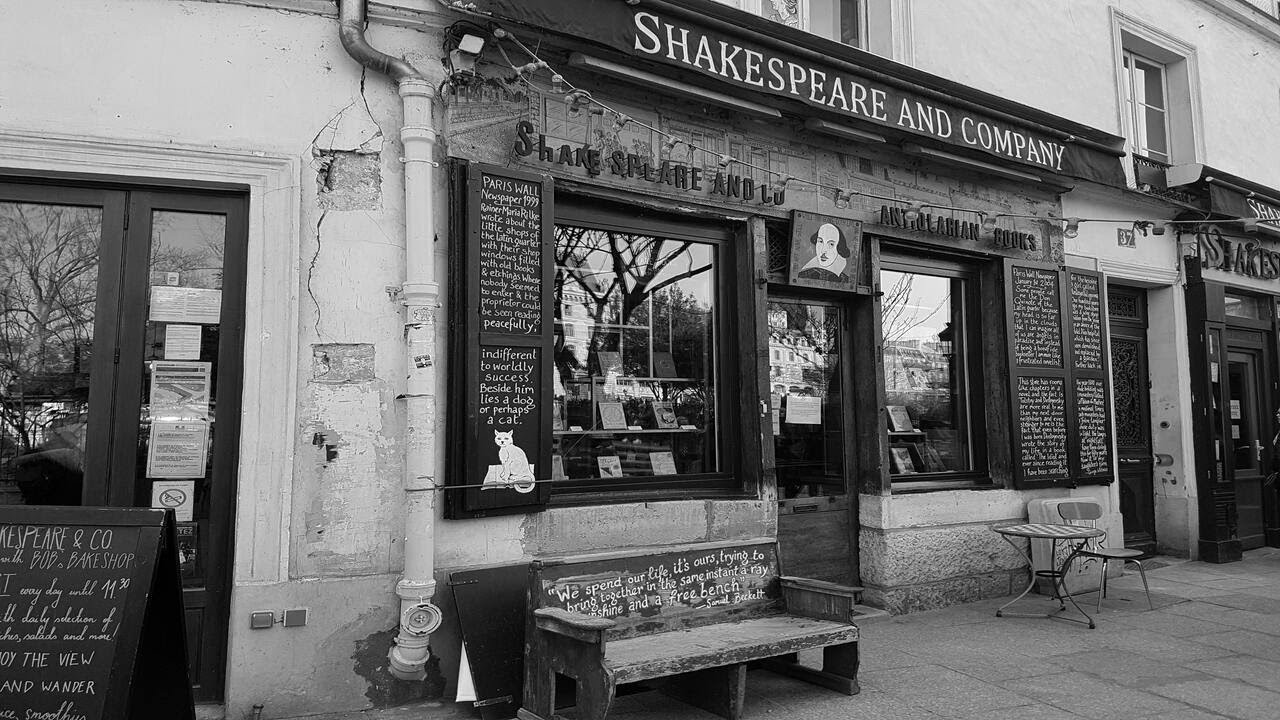 a playlist for reading shakespeare books (dark academia)
