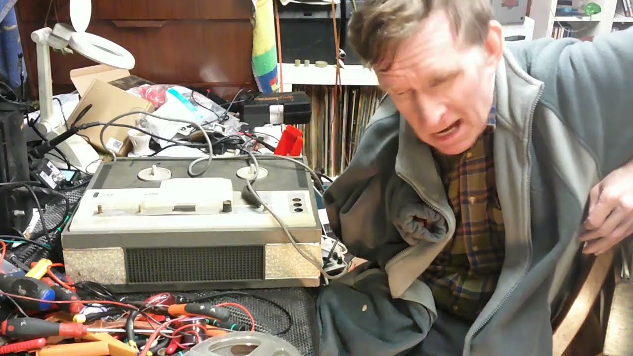 Elizabethan LZ30 Tape Recorder that was a mess!