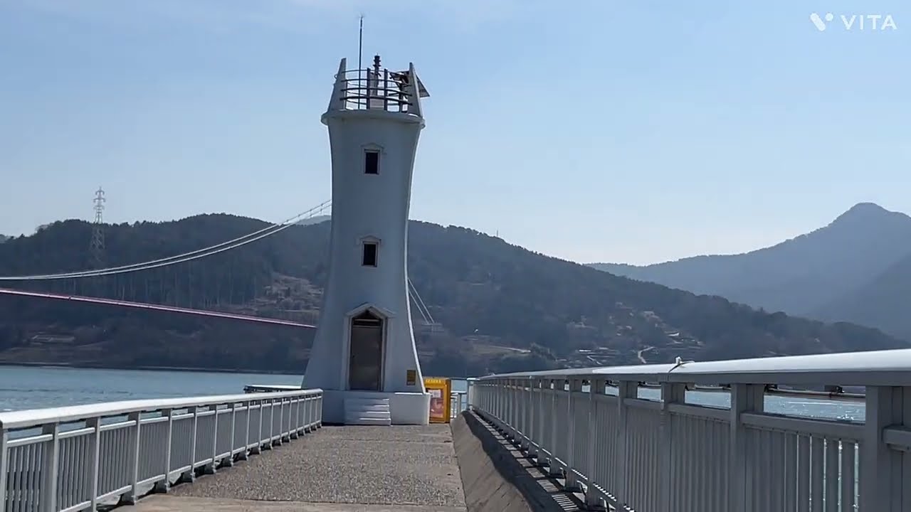그 남자  노량대교 그 여자 남해 대교 사이에 머물다
