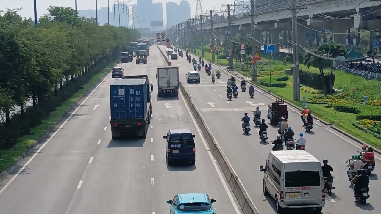 Xa Lộ Hà Nội 