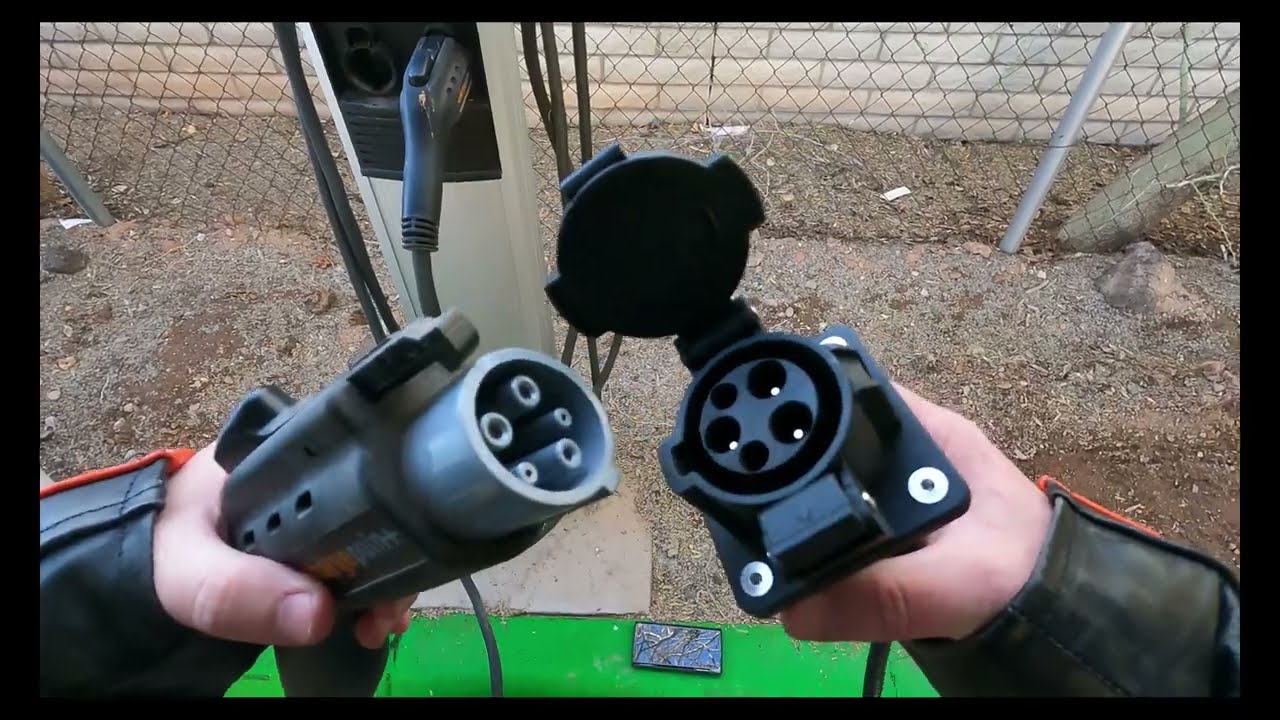 Metacycle Charging at J1772 EV Station
