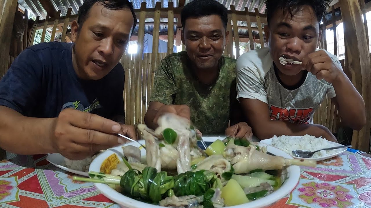 Tinolang manok bisaya na may papaya sa tag ulan at maginaw na panahon....