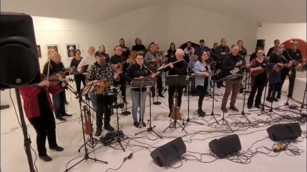 SUO eli Seinäjoen Ukuleleorkesteri - Tide Is High @seinajoenukuleleorkesteri_5193 