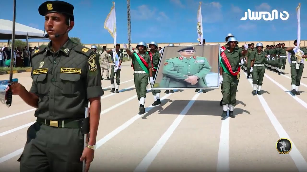 جانب من حفل تخريج الدفعة الأولى من مجندي مركز تدريب قنفودة بحضور الفريق ركن صدام خليفة