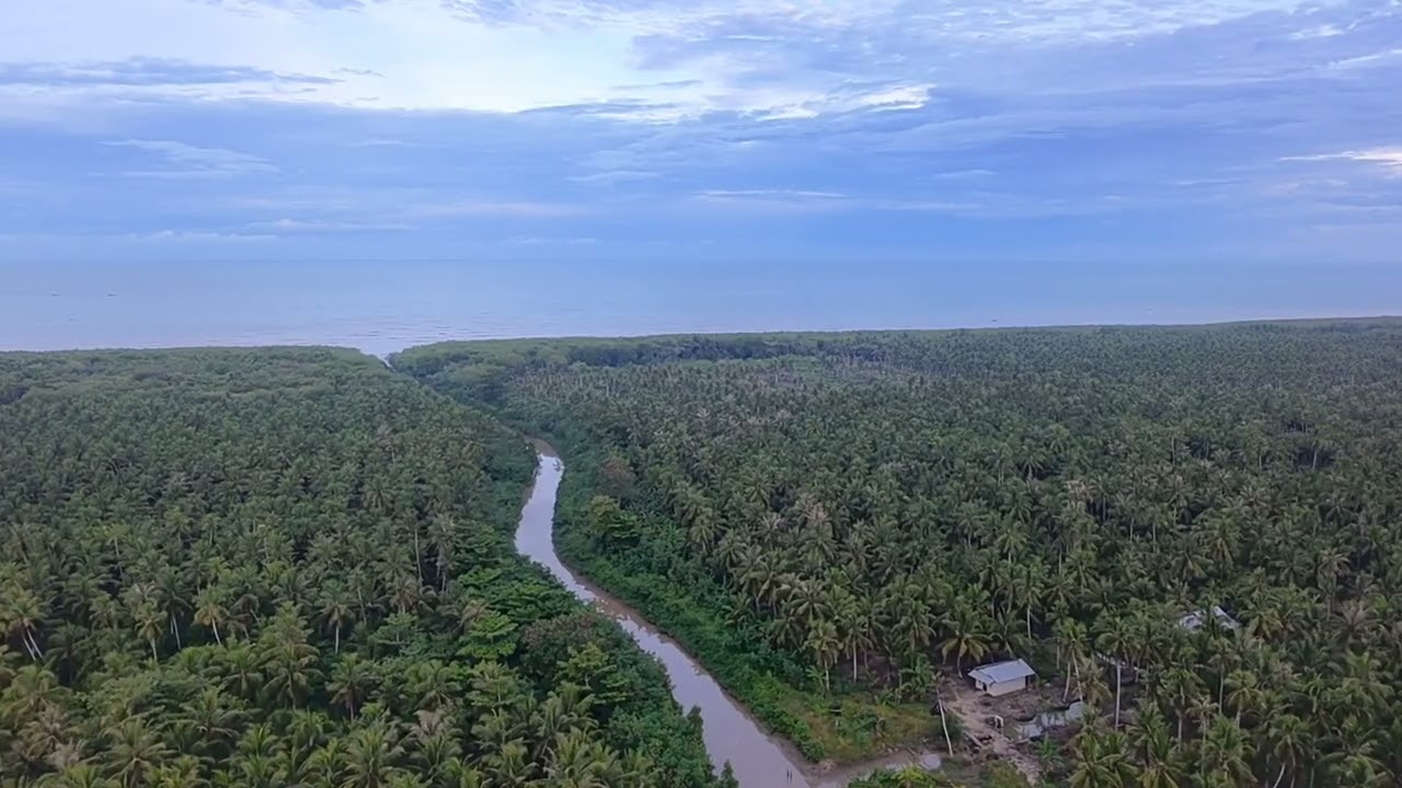 Fly di sungai garam singkawang kalimantan barat