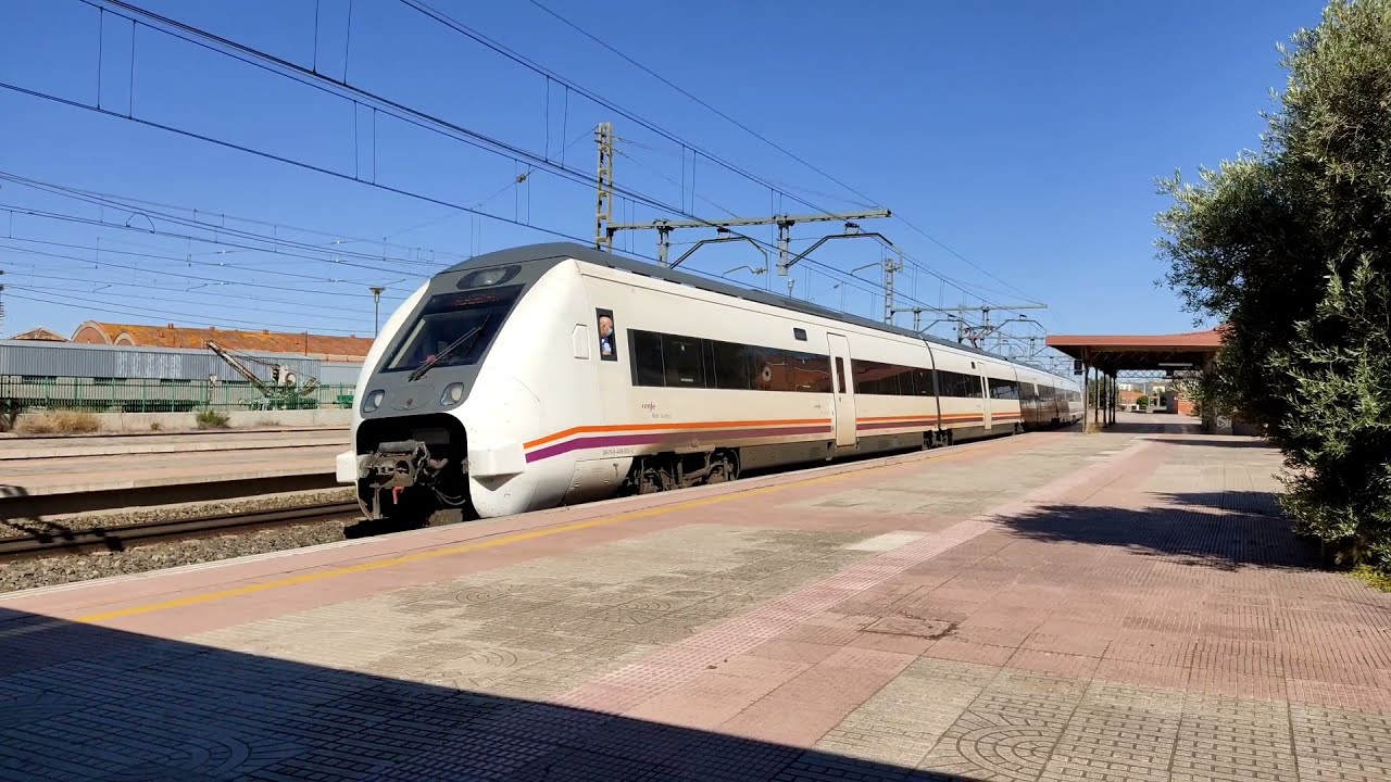 Trenes por Alcázar de San Juan (Julio 2021)