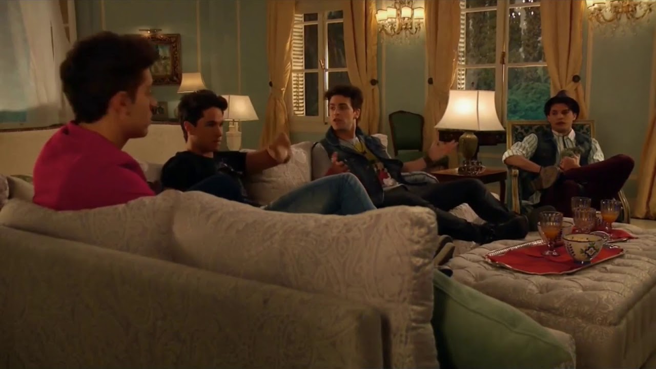SOY LUNA 3 die Jungs sehen Sharon (folge 44) deutsch HD