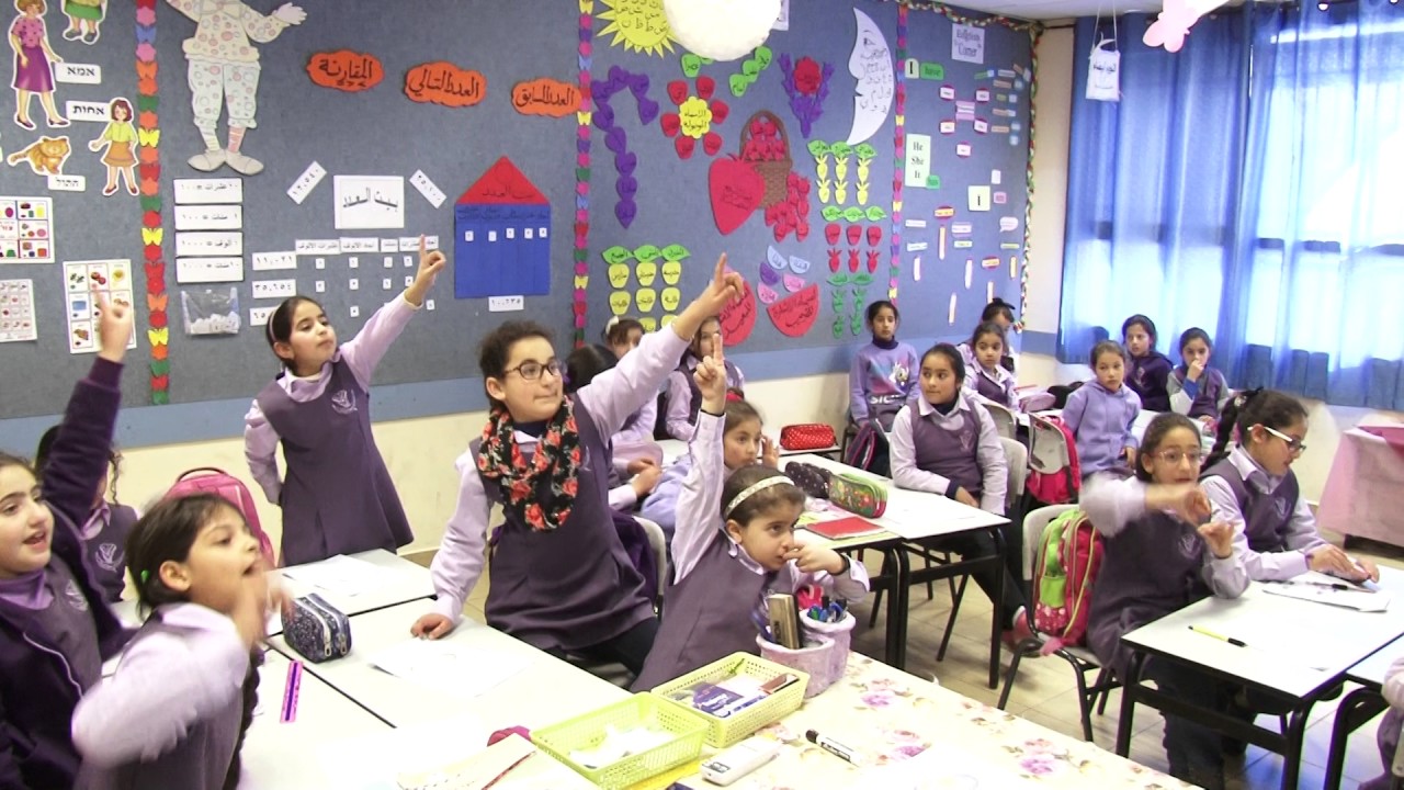 مقطع فيديو لمدرسة اطوبا للبنات