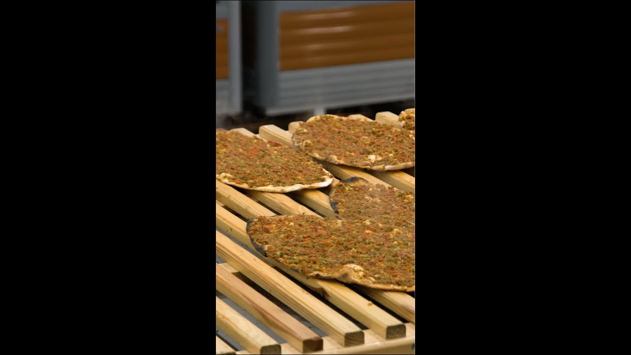 You've Never Tasted Anything Like This Turkish Lahmacun (Turkish Pizza)! 😋#food #shorts #lahmacun