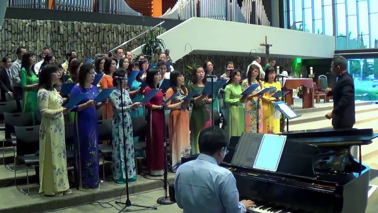 Trên Đĩa Thánh (Mi Trầm)