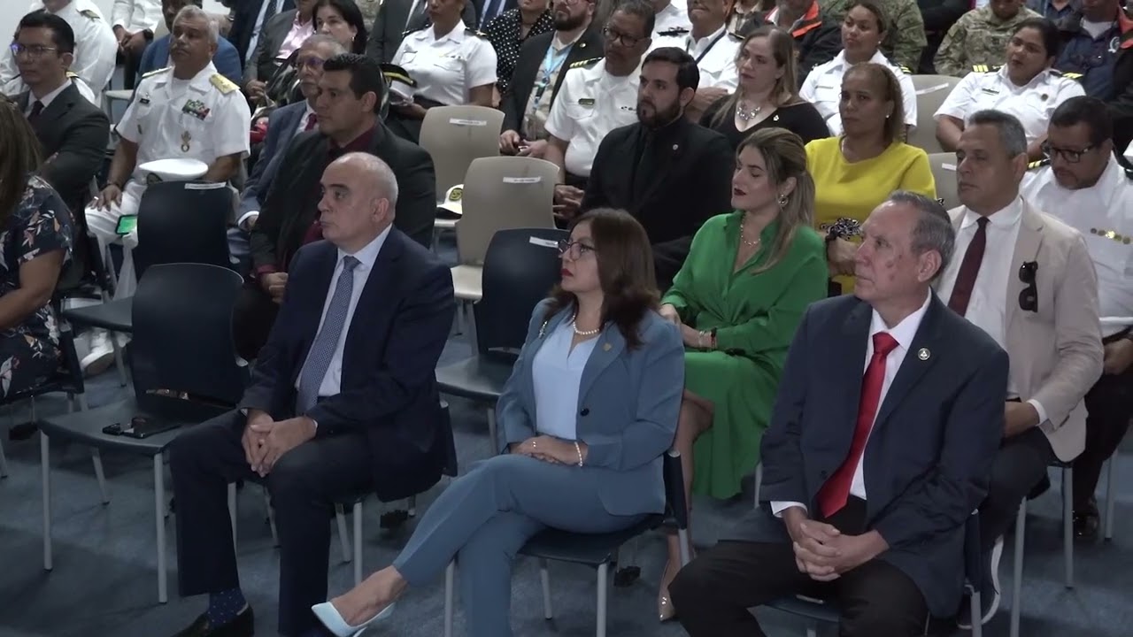 Mag. García Angulo en lanzamiento de la Maestría en Gestión Náutica y Marítima Sostenible en la UMIP