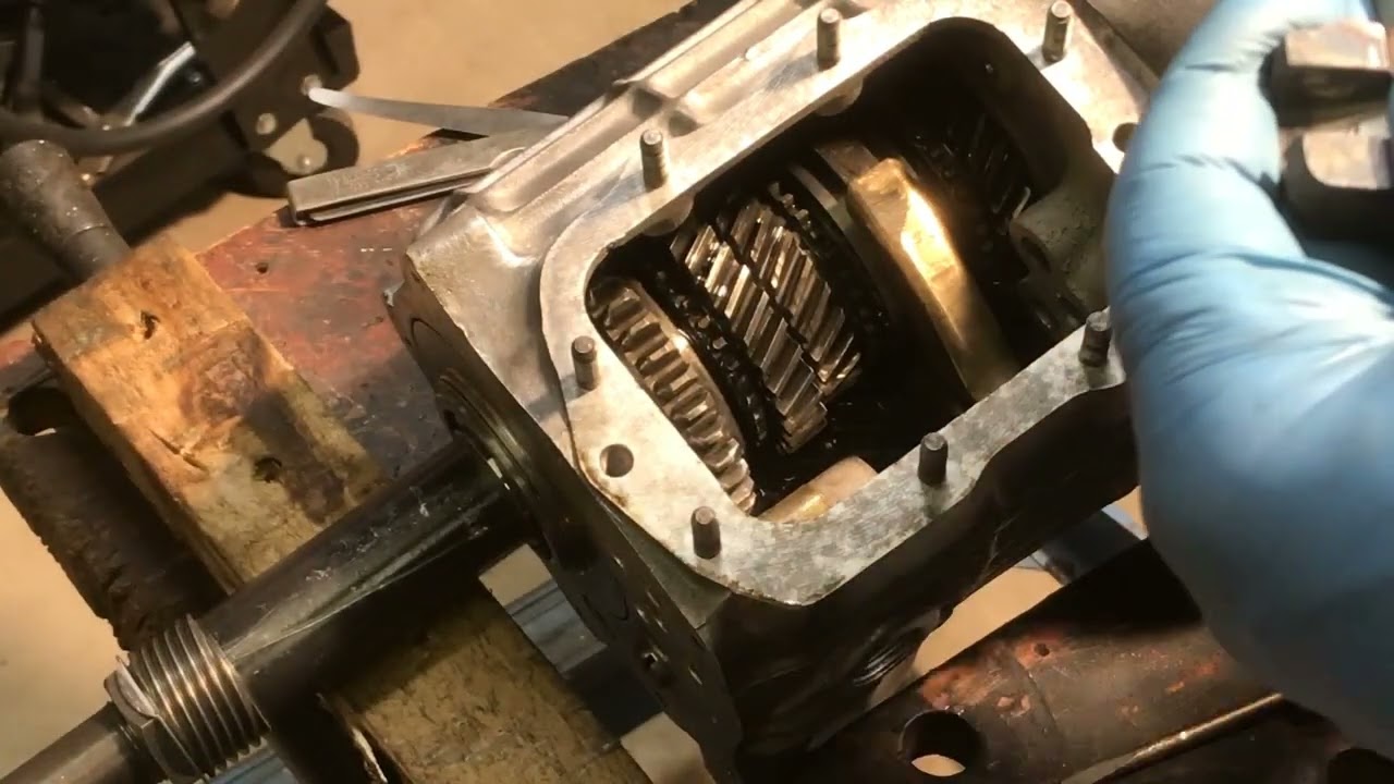 MG Midget Restoration (video 22 ) Gearbox Strip & Rebuild