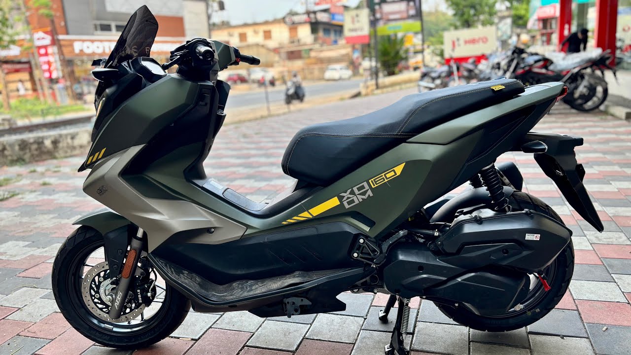 Hero Xoom 160: Premium 160cc Scooter 2026 | Walkaround review - 2026 Hero Xoom 160