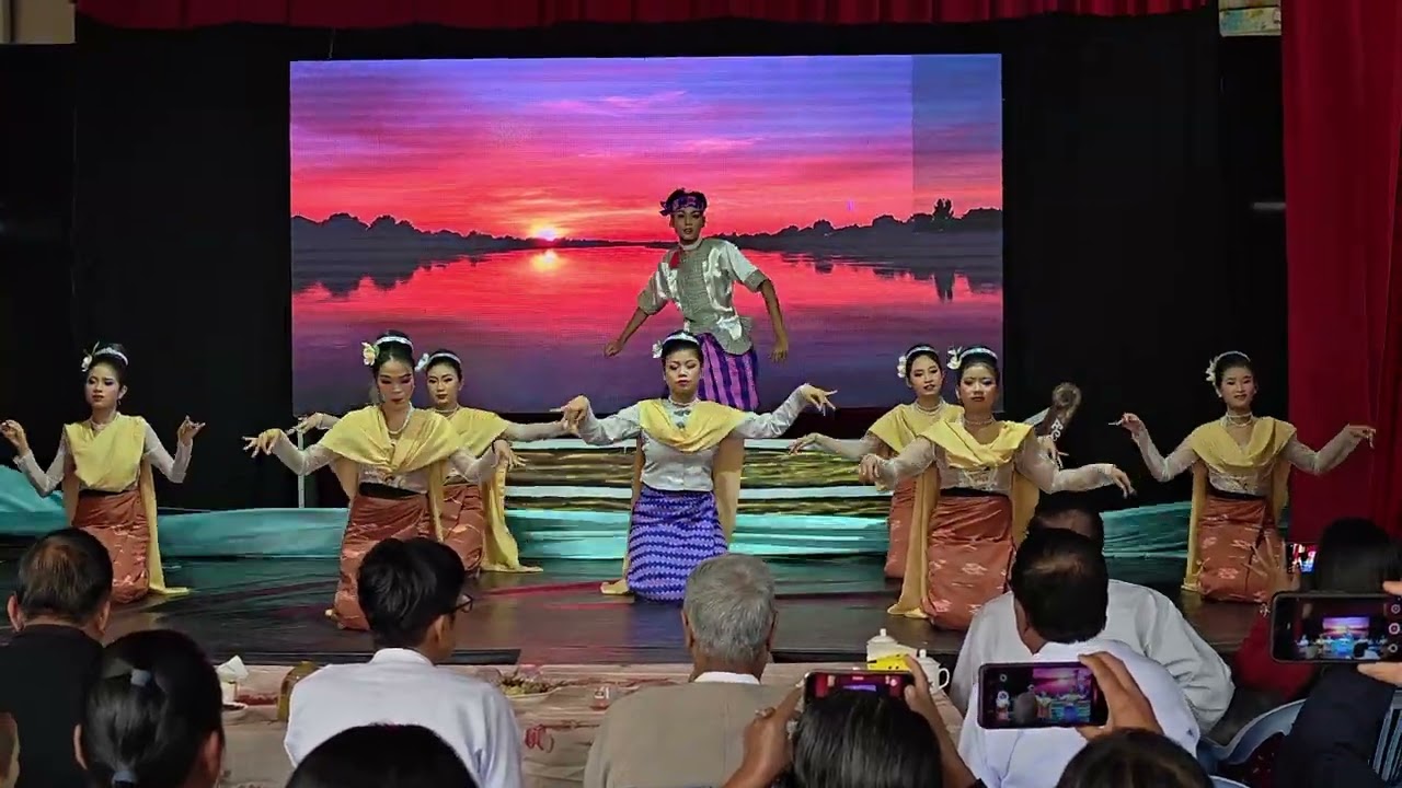 ပြိုင်ပွဲတွင်ဆုရခဲ့သော 