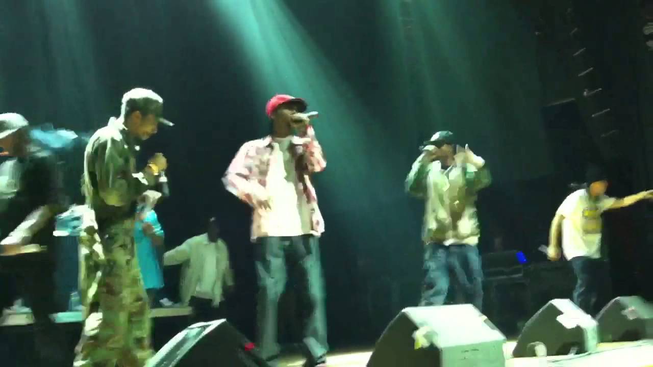 Chamillionaire Feat Krayzie Bone Ridin Dirty Live