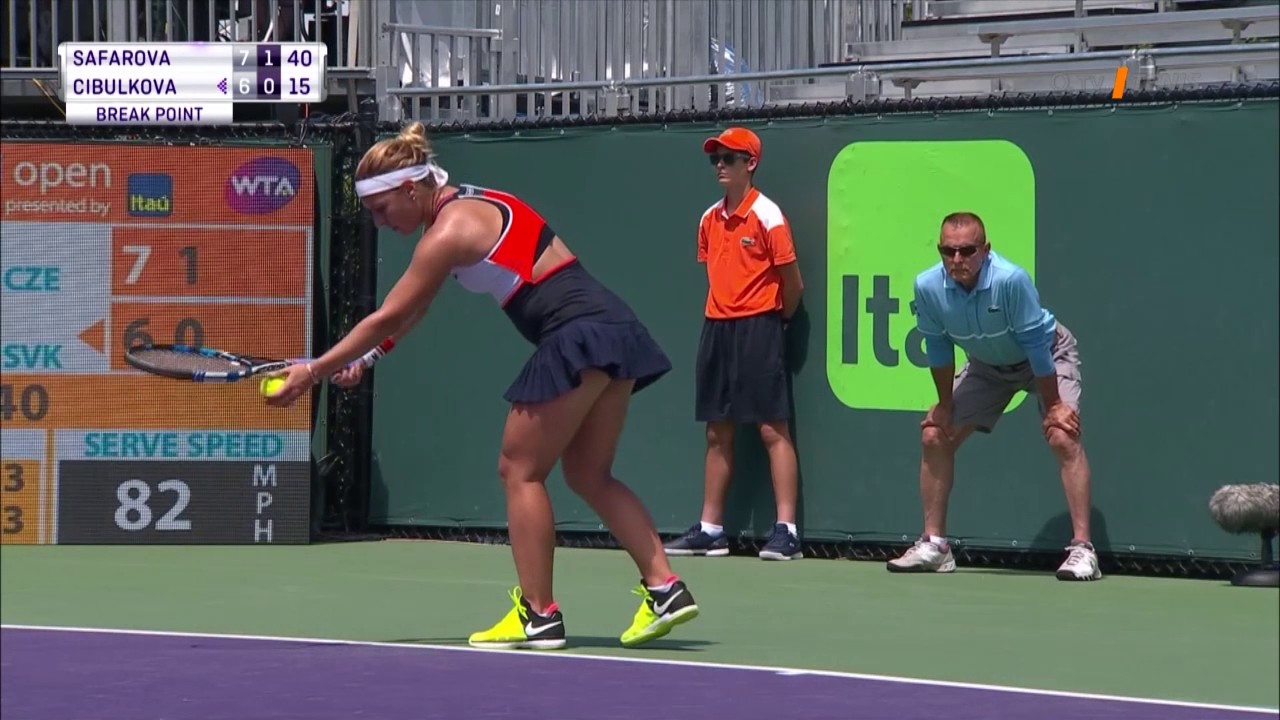Lucie Šafářová - Dominika Cibulková, WTA Miami 2017 (sestřih O2 TV Tenis)