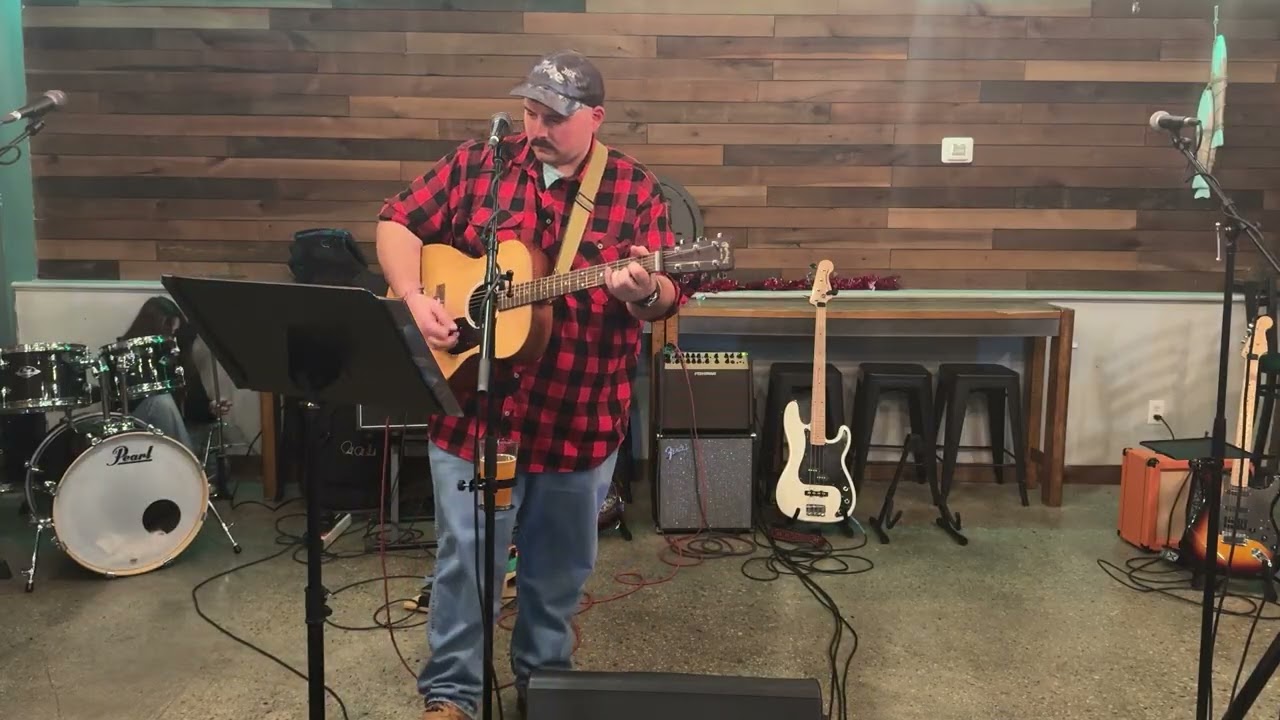 Jonathan 1  February 4, 2026 @MobjackTavernOpenMic #jonathan
