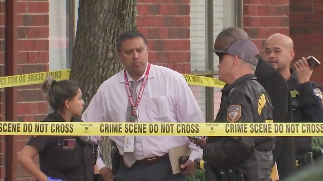 Divorce leads to man being shot in front of ex-wife