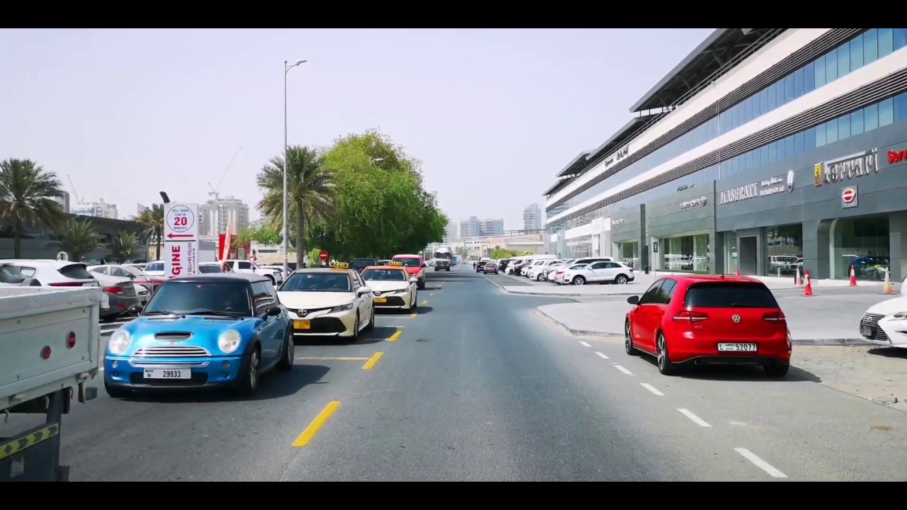 Dubai - Driving around Al Quoz Industrial