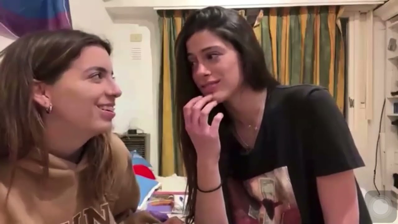 SOFI NO SE QUIERE DEJAR BESAR POR MILI HASTA QUE SE CEPILLE