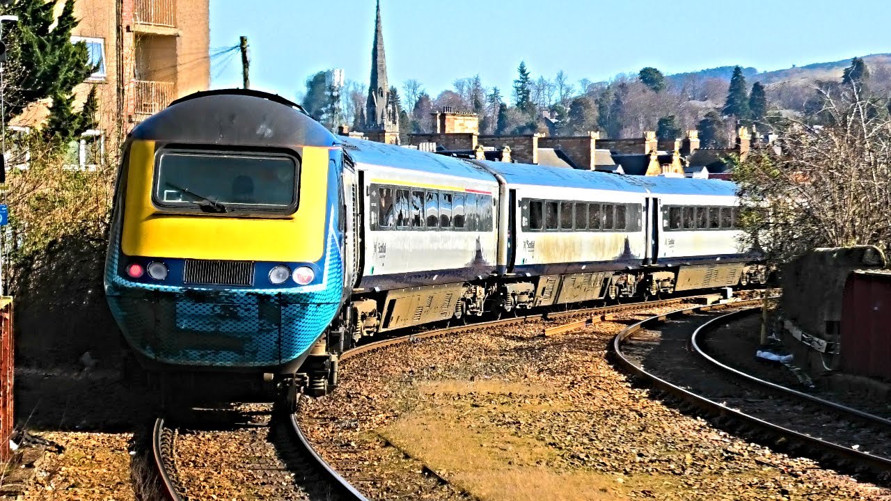 Trains at Perth, Scotland | 25/03/22
