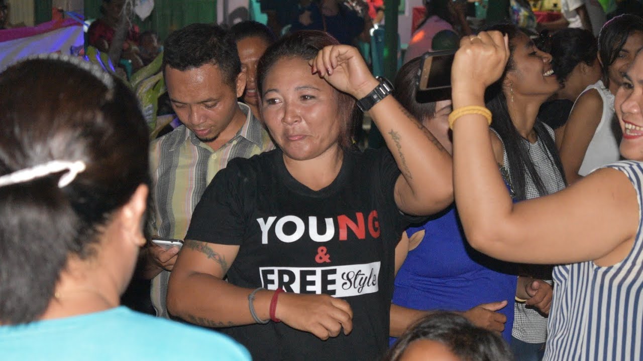 JOGET PESTA MAUMERE LAGU MIX TIMOR KEREN