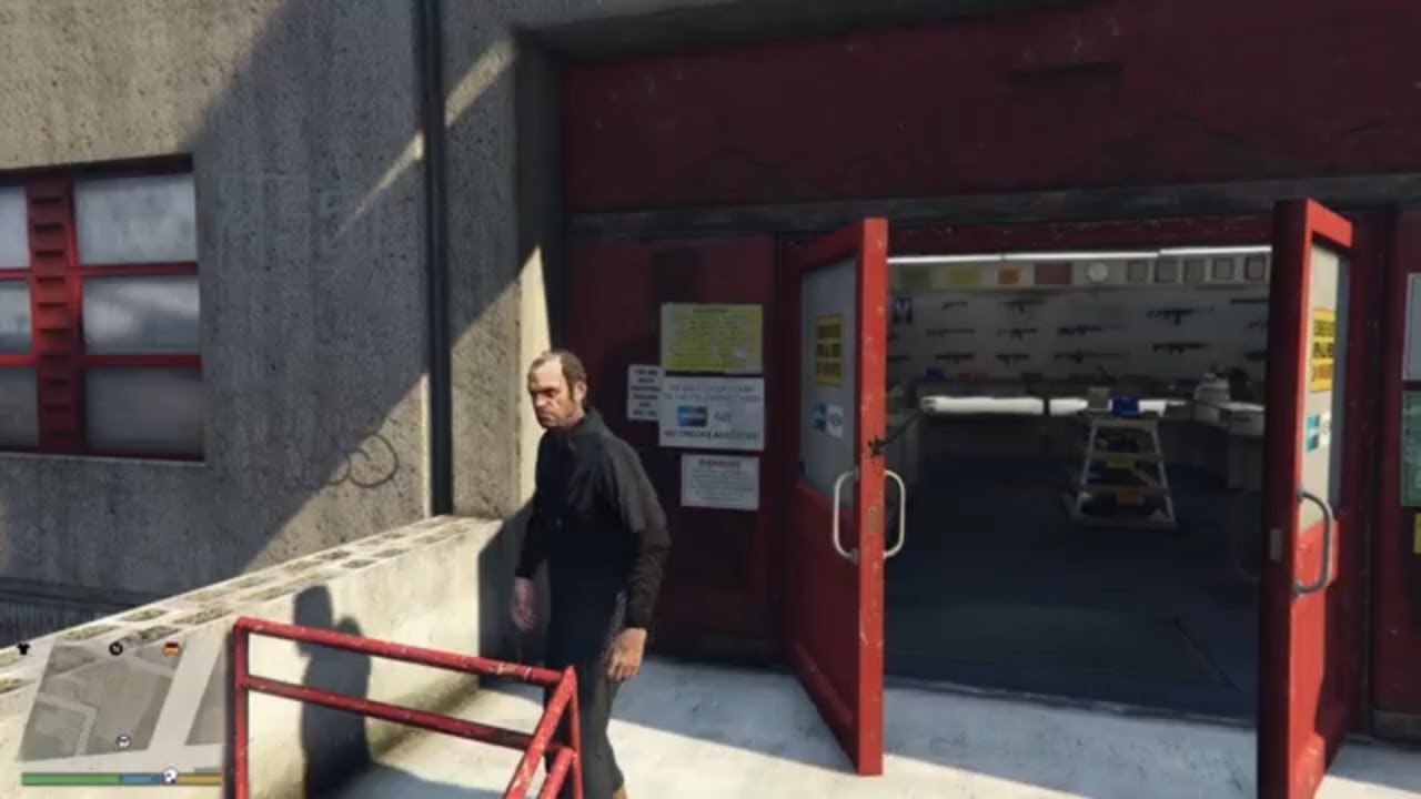 GTA V Gang Fight At Ammo Store - Ammo Nation Gun infighting