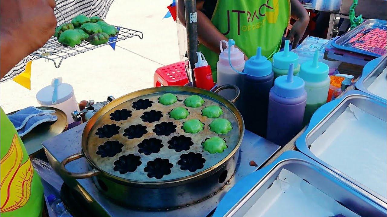 #ขนมครกสิงคโปร์ #ลูกชิ้นทอด l Siam Pandan l Fried Meatballs l Thai street food