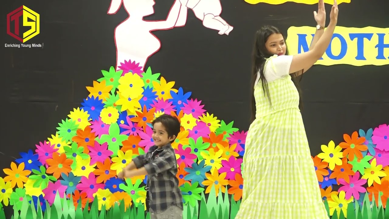 Yugveer & his  Mom | Mother's Day Celebration | The Sparkles Play school |