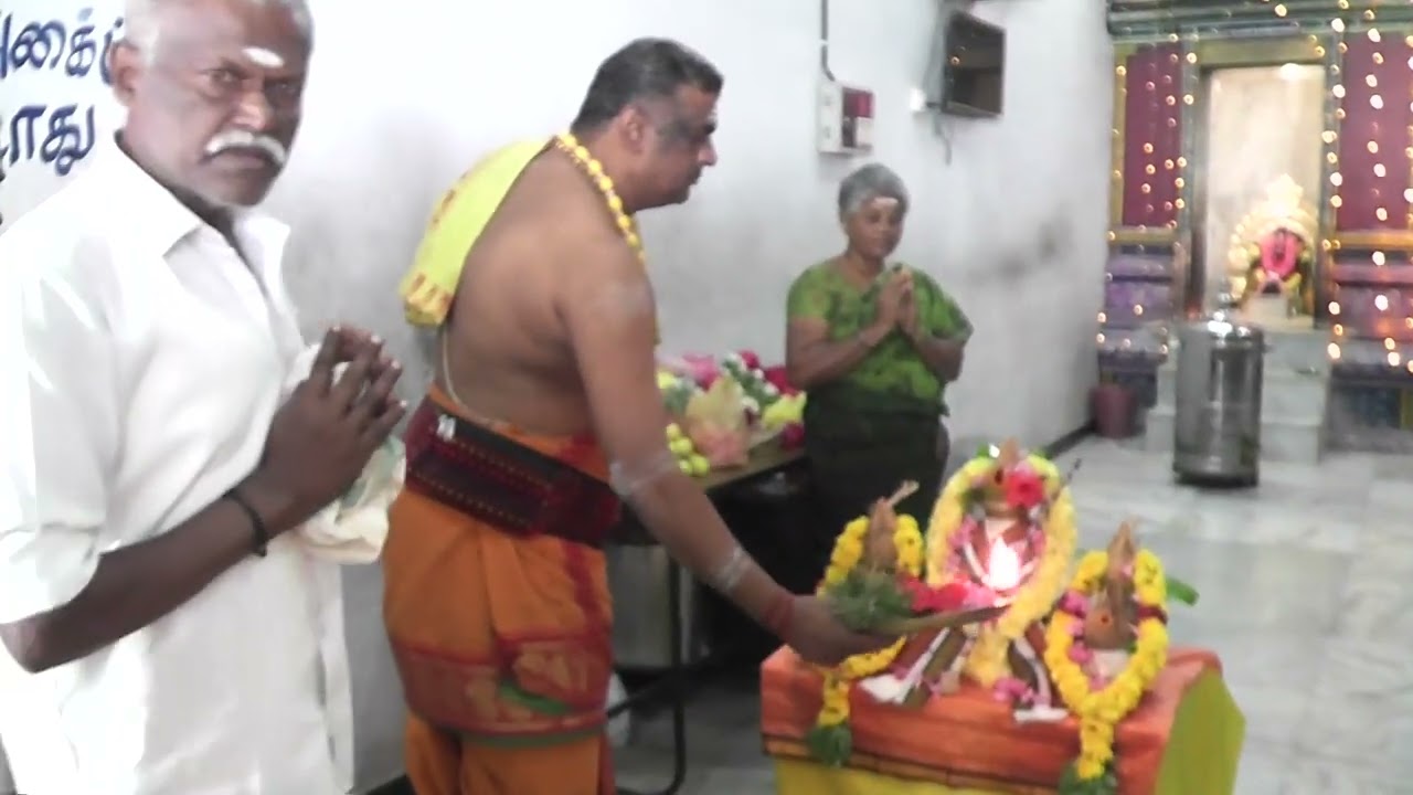 கோவில்பட்டி  சொர்ண மலை கதிர்வேல் முருகன்  ஆலயத்தில்  தை மாத கிருத்திகை சிறப்பு பூஜை 