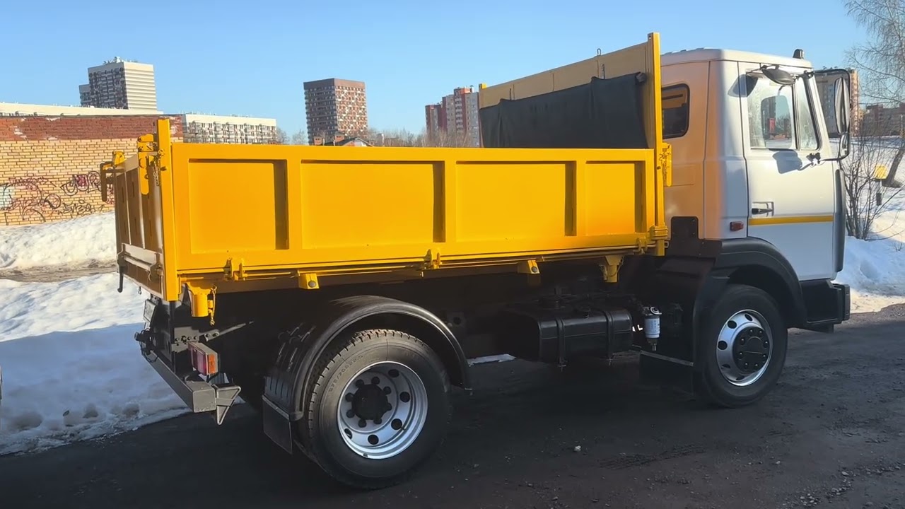 МАЗ 5550 или маз 4570 