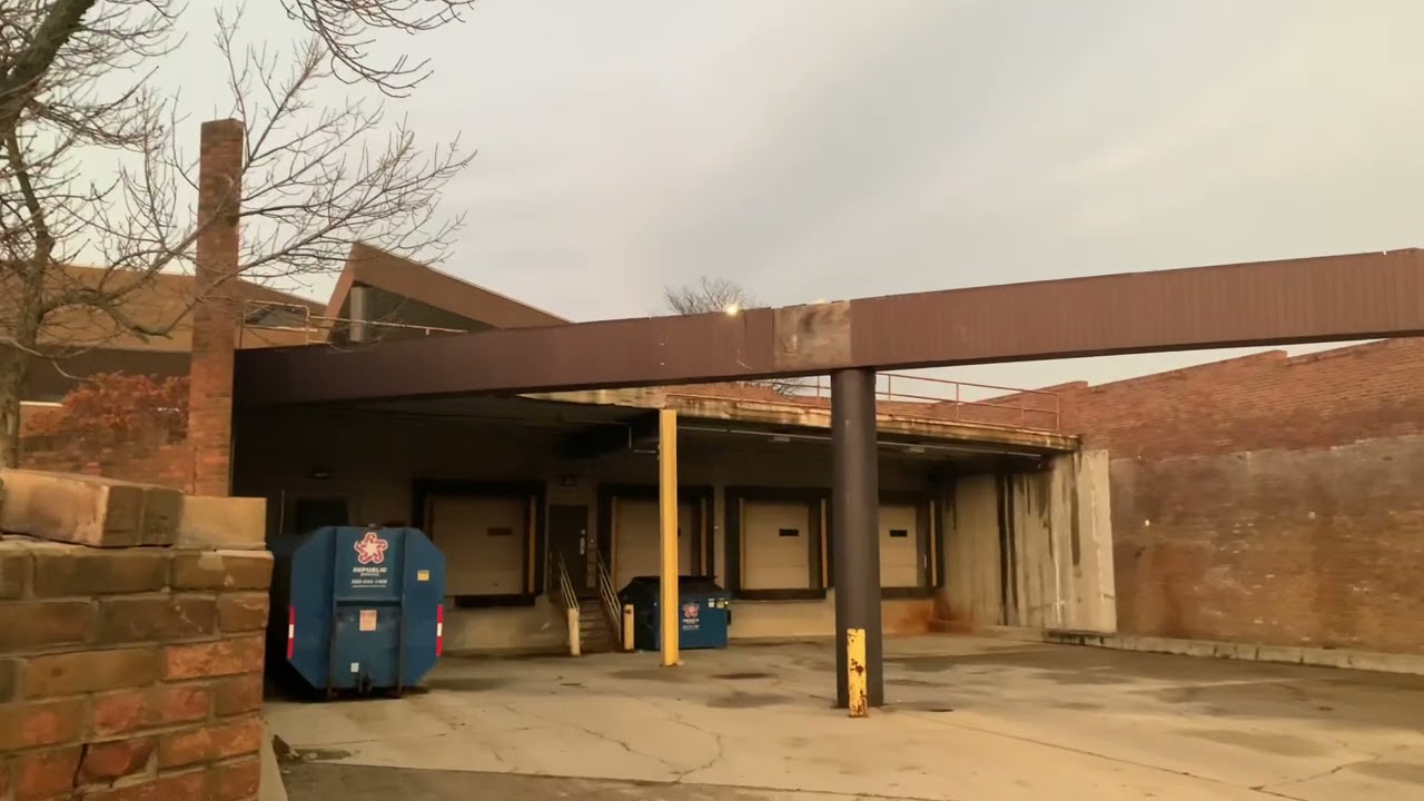 The Backrooms: Burlington (Montgomery Ward) (Unedited)