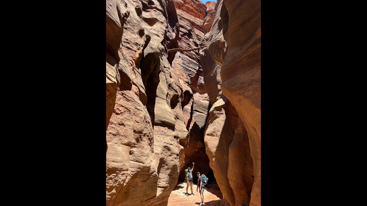 Buckskin Gulch: Hiking the Longest Slot Canyon in the world (Day 1) part 2