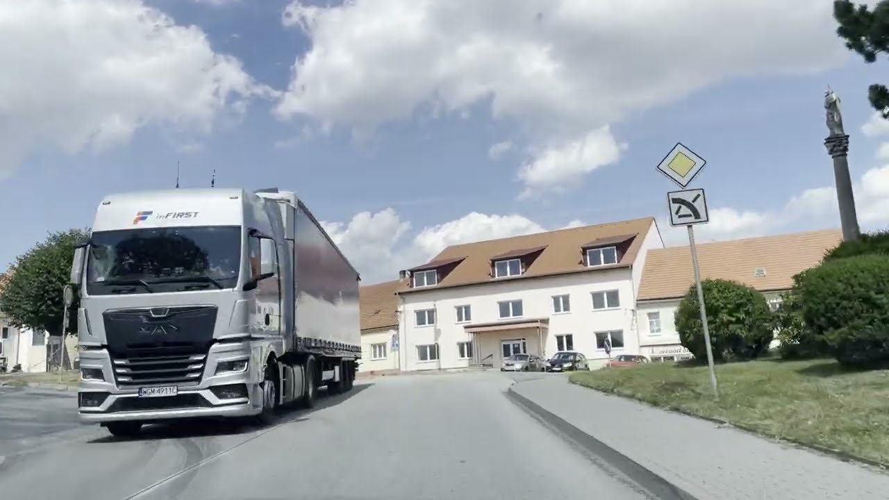 4K ASMR Drive in Czech Republic to the Heart of Prague