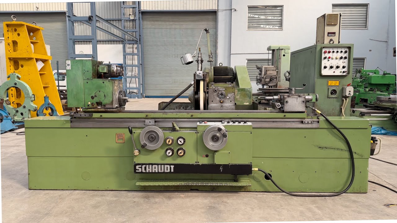 Schaudt (Germany) A401 Heavy-Duty Cylindrical Grinder Machine - 1500 mm Length of Job