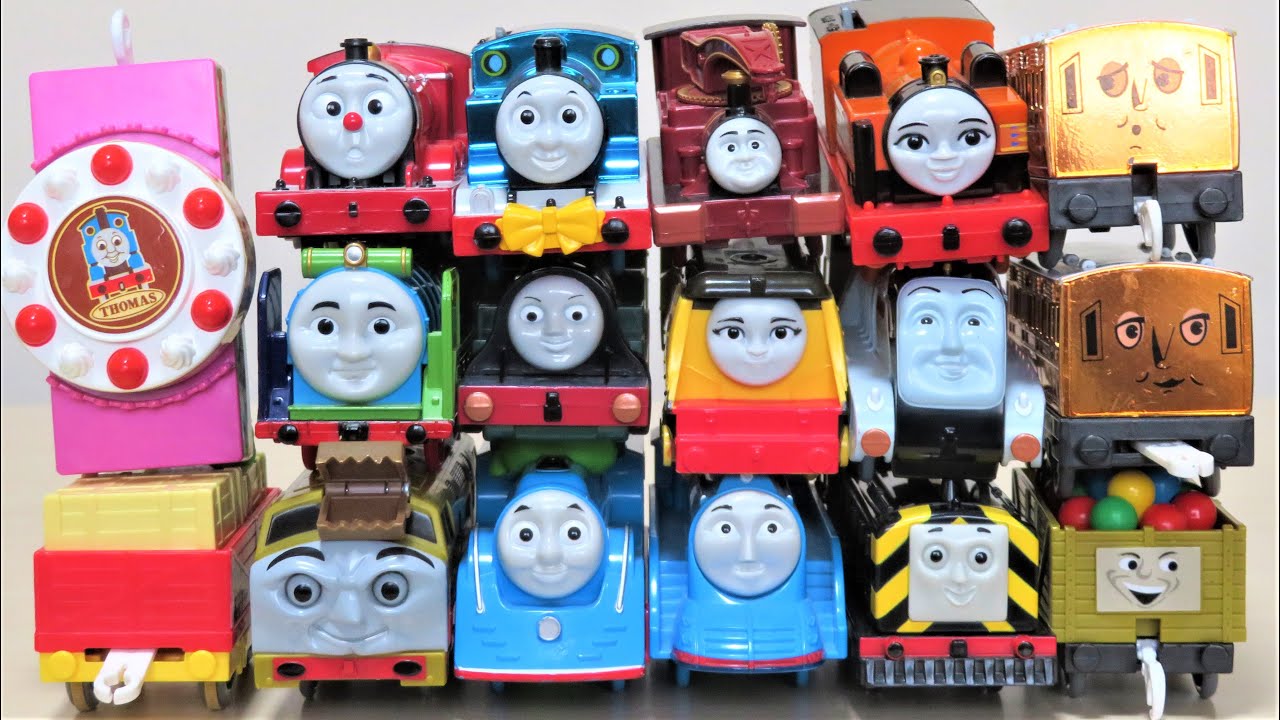 Thomas & Friends Put the batteries into the toys and cross the Plarail Rainbow Bridge